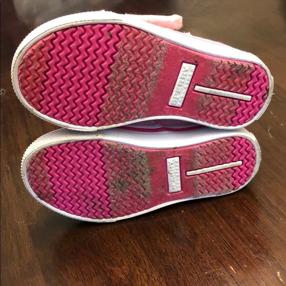 Sperry - Picture 2 of 2